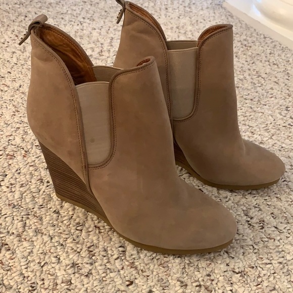 Coach Shoes - Coach Farrah suede booties in tan sz 9.5 like new!